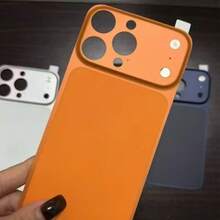 适用于 13/14/15/16 Pro/ProMax 机型。采用特殊背膜设计，可立即转换为 17 Pro 和 17 ProMax 机型，提供即时转换、强力保护、易于粘贴、非全覆盖、轻薄质感、耐刮擦和耐磨损。 - 銀色 - 查看 7