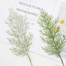 12 buc flori decorative de Crăciun noi - tulpini artificiale de pin cu flori albe pentru umplutură DIY pentru coroane/vaze, decorațiuni pentru casă de sărbători, simulare ramuri de pin și chiparos de Crăciun, ramuri artificiale de pin și chiparos, plante de Crăciun, decorațiuni DIY