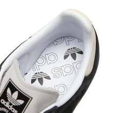 Adidas Damen Samba OG Sneaker, bequeme Freizeitschuhe, klassisch & modisch, langanhaltend, Niedrigschuhe, geeignet für den täglichen Weg, IE5836