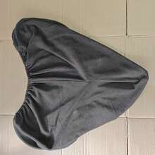 Standard Size Fleece Horse Saddle Cover, Soft Fabric, Effectively Protects Rider's Saddle, Dust And Friction Prevention. Dressage Size Fleece Horse Saddle Cover, Soft Fabric, Effectively Protects Rider's Saddle, Dust And Friction Prevention.