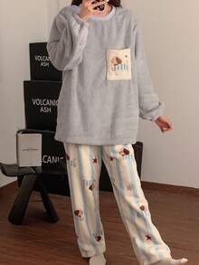 女士两件套抓绒睡衣套装，圆领套头衫配狗狗刺绣长裤，秋冬款