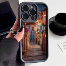 Cubierta de teléfono con diseño de callejón europeo colorido negro para iPhone 14 Pro Max con estampado de edificios tradicionales y flores para uso diario y viajes - Café integral - Ver 1