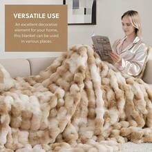 1条奢华仿貂绒毛毯，加厚双层柔软蓬松，触感如云朵般柔软，适用于家居、客厅、卧室、沙发等场所，也是提升家居生活品质的绝佳礼物。 - 紮染卡其 - 查看 15