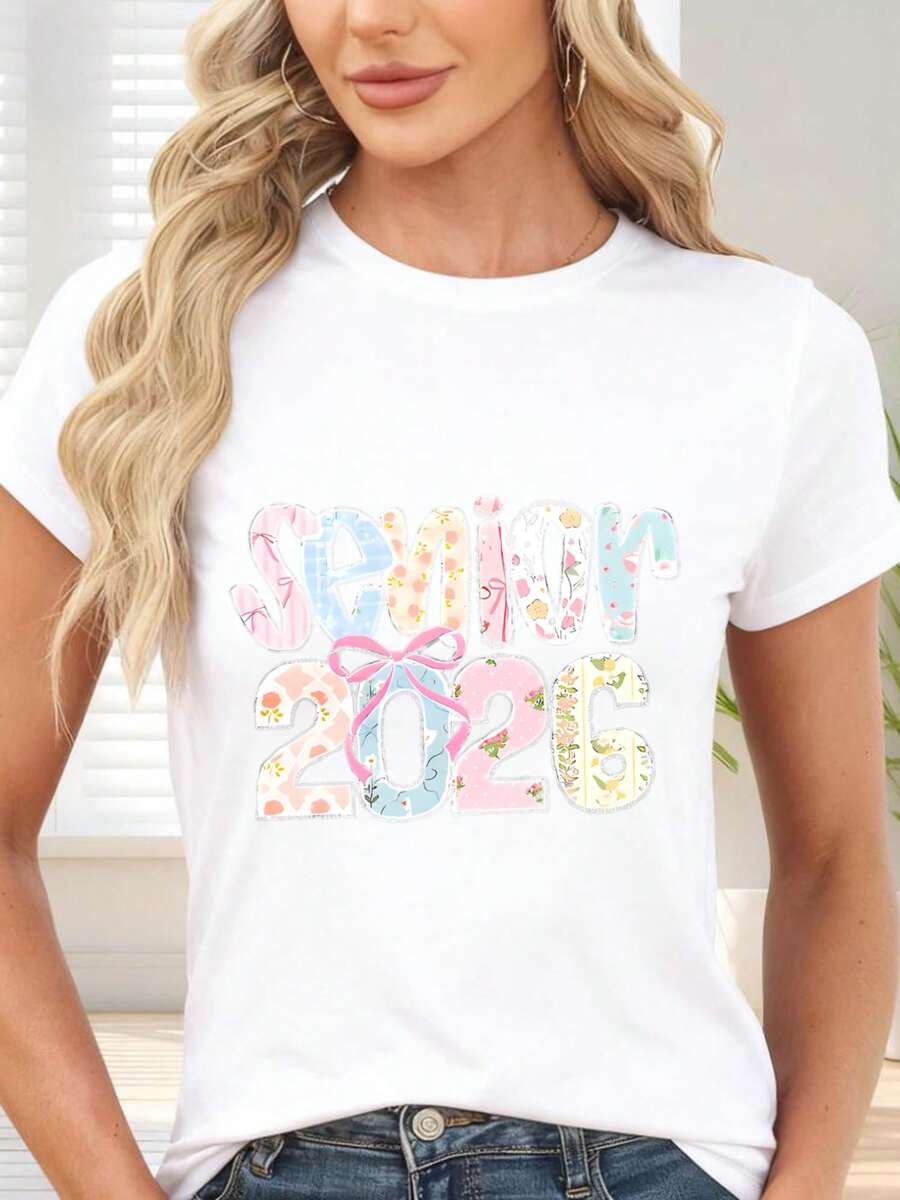 T-Shirt With Floral Print And Text Senior 2026 For Graduation - 白色 - 查看 1