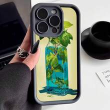 Cubierta de telefono con borde negro y diseño de botella de agua con plantas verdes sobre fondo crema para uso diario y estilo minimalista - Blanco - Ver 3