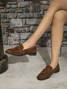 Women's Thick Sole Loafers, New Chinese Style Office Shoes, Autumn/Winter - Brown - View 14