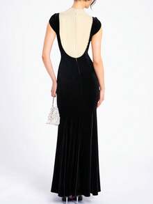 Women's Elegant Christmas Party Faux Pearl Fitted Mermaid Hem Formal Dress