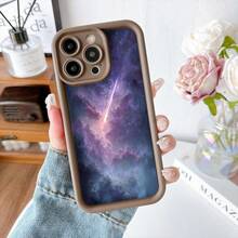 Cubierta de telefono con borde negro y diseño de galaxia estelar en tonos morados y azules para iPhone 14 Pro Max funda protectora con impresion de meteorito ideal para uso diario y viajes - Blanco - Ver 5