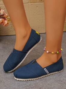 1 Pair Women's Canvas Slip-On Shoes, Low-Top, Comfortable, Fashionable, Breathable, Minimalist, Lightweight, Non-Slip, Versatile, Solid Color, Flat Loafers - Blue - View 7