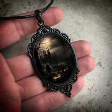 PINK TOWN Gothic Raven Castle Pendant Necklace,Vintage Cameo Glass Pendant Necklace Punk Style Victorian Choker Necklace Goth Raven Cabochon Choker Mystic Witch Halloween Jewelry For Women{Inchcolor_nameinch:Inch4481inch} - 4481 - 查看 4