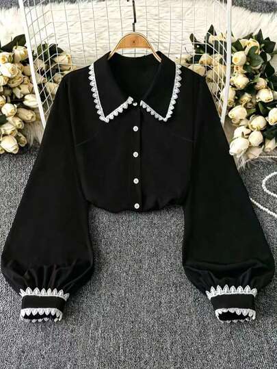 大码学院风黑色短款衬衫，蕾丝领，长袖，纽扣前襟，梭织面料上衣