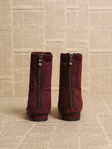 بوت نسائية برقبة قصيرة ذات كعب منخفض من الجلد الأحمر البوردو، بتصميم رأس مدبب وسحاب خلفي، مناسبة للأعمال والحفلات والزفاف والنوادي الليلية - عنابي اللون - مشاهدة 7