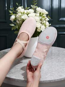 Giày khiêu vũ nữ gót thấp 3cm, giày ba lê màu hồng, giày thể thao trong nhà đế mềm, thích hợp cho khiêu vũ Latin, Jazz, giày vải màu hồng, luyện tập, biểu diễn, khiêu vũ trường, thoải mái, mềm mại, nhẹ - Hồng - Xem 6