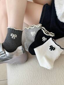 4 đôi tất ngắn nữ màu đen trắng có bèo nhún và nơ, thoáng khí và thoải mái, phù hợp cho mọi mùa. - Đen và trắng - Xem 14