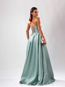 Glamour In Zibeline. A Party Dress With The Luxurious Shine And Texture Of The Fabric, Highlighting The Strapless Design With A Sweetheart Bust And The Sensuality Of The Maxi Side Slit. A Striking Choice. Simple, Elegant Party Dress. Ruched. Zipper. Backless. Formal And Evening Wedding Dress. - 薄荷綠 - 查看 2