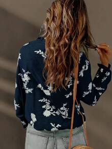 Áo kiểu nữ cổ điển bán chạy nhất với họa tiết thêu, viền bèo nhún, họa tiết hoa lá, khuy thêu hình thực vật, kiểu dáng thường ngày mùa xuân. - Màu xanh hải quân - Xem 2