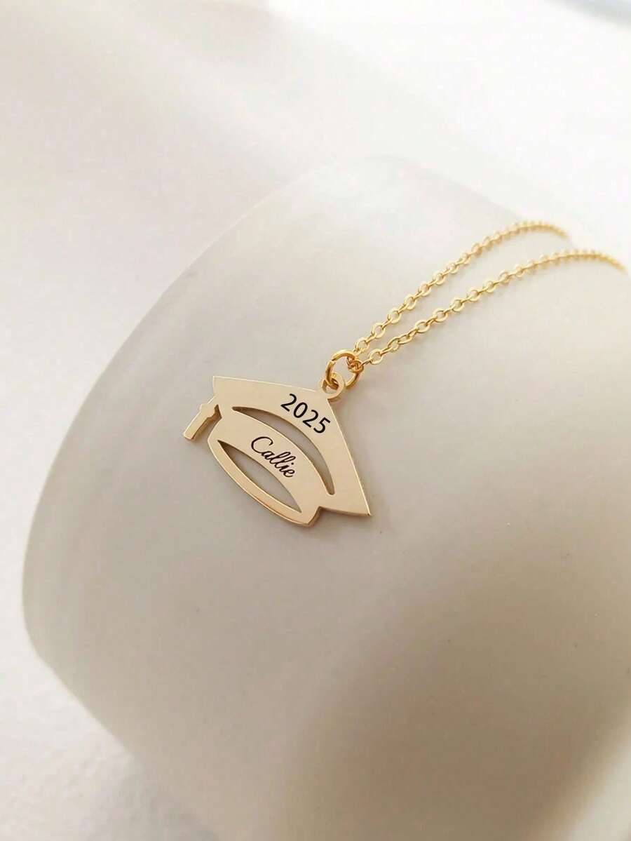 Customized Graduation Necklace, Personalized Graduation Name Necklace, Graduation Cap Necklace, Graduation Gift For Her, 2025 Graduation Accessory Gift, Fashionable, Colorful, Retro, Simple, Unisex, Casual, Cute Personalized Unique, Ideal Gift For Him, Ideal Gift For Her, Her, Anniversary, Birthday, Graduation Ceremony, Prom, Party Gift For Girls