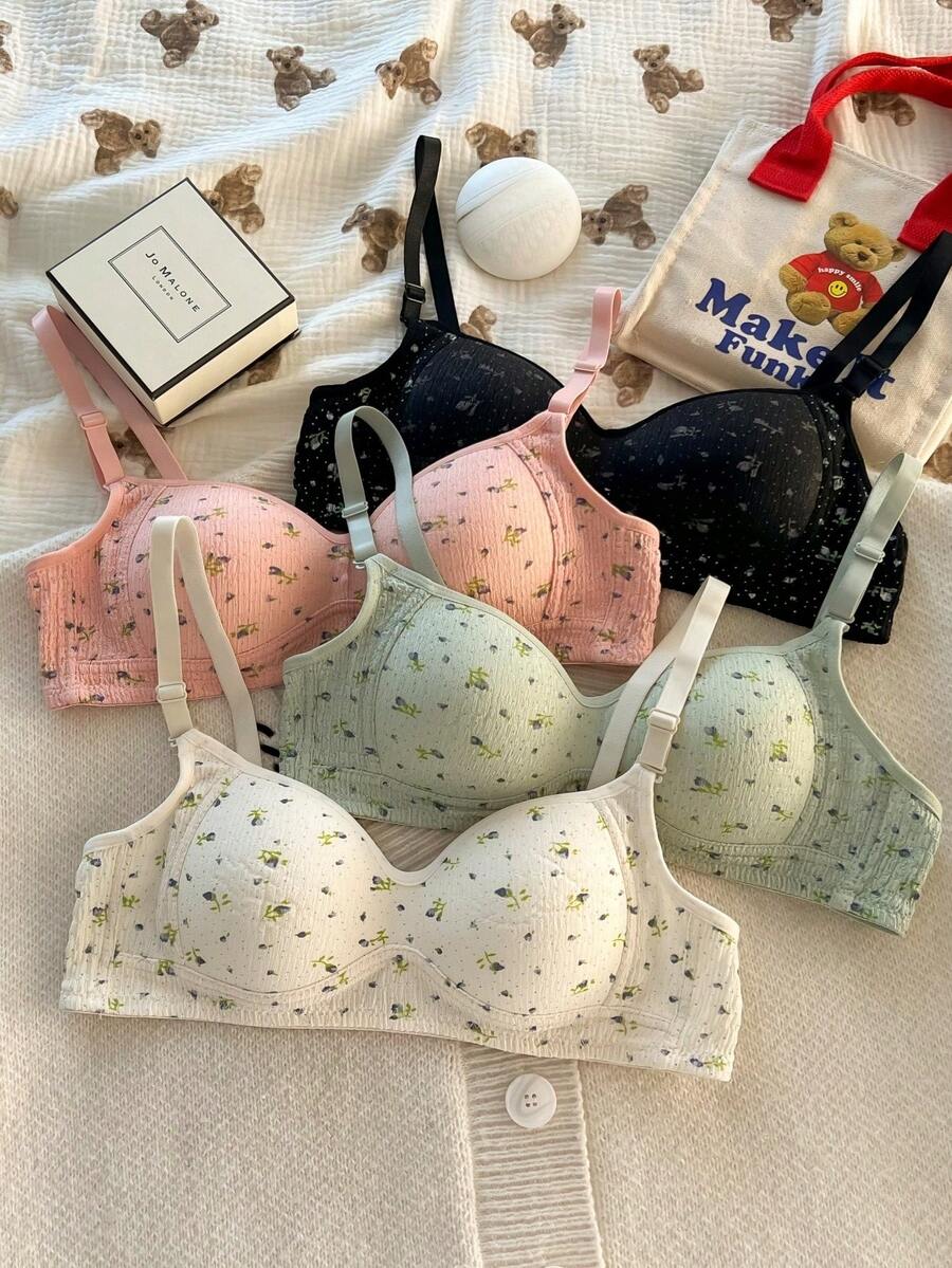 四件套新款甜美碎花小胸少女内衣 - 无钢圈，提拉聚拢侧乳，防下垂文胸，适合青少年和初中生，亲肤舒适