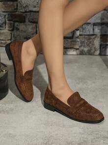 Women's Thick Sole Loafers, New Chinese Style Office Shoes, Autumn/Winter - Brown - View 5
