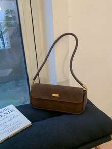 1 Stück hochwertiges, modisches klassisches Metallschnallen-Dekor, tragbar, kreative Umhängetasche mit quadratischem Design, Wildledertasche, Braune Tasche mit Muscheldesign, geeignet für Outdoor-Sport, Pendeln, Einkaufen, Campus, Kurztrips. Neueste modische Wildledertasche für Frauen, perfekt passend zu Herbstbekleidung für Frauen