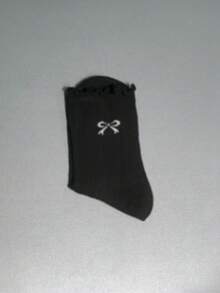 4 Pairs Women's Random Cute Bow & Ruffle JK Style Comfortable Versatile Mid-Calf Socks - Multicolor - View 10