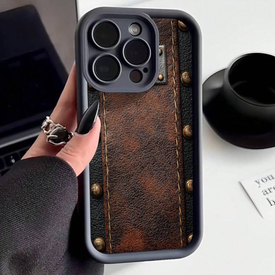 Carcasa de teléfono con diseño de cuero vintage marrón oscuro con remaches y costuras para iPhone estilo retro elegante uso diario y moda urbana - Burdeos - Ver 1