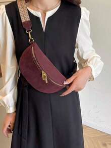 Dedoo Women's Velvet Fanny Pack Chest Bag With Zipper, Wide Strap, Large Capacity Saddle Bag, Versatile Crossbody Bag