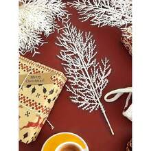 12 buc flori decorative de Crăciun noi - tulpini artificiale de pin cu flori albe pentru umplutură DIY pentru coroane/vaze, decorațiuni pentru casă de sărbători, simulare ramuri de pin și chiparos de Crăciun, ramuri artificiale de pin și chiparos, plante de Crăciun, decorațiuni DIY