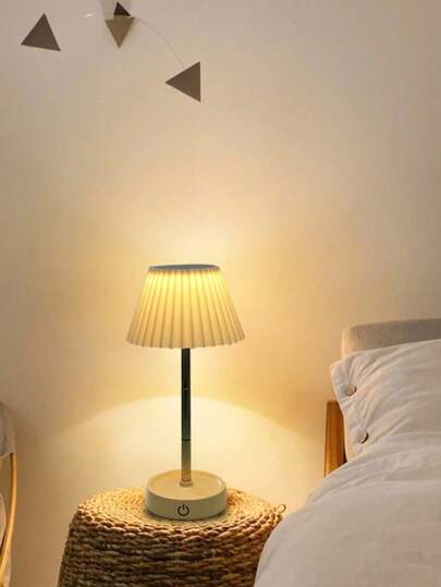 مصباح LED جو غرفة النوم، مصباح ليلي صغير بجانب السرير، مصباح بجانب السرير، غرفة المعيشة، المكتب، مصباح طاولة السكن الجامعي، مصباح طاولة ليلي صغير، محمول قابل للتخزين