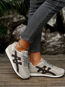 Women's Fashion Flat Platform Lace-Up Geometric Color Block Sneakers, Low-Top Casual Campus Student Versatile Athletic Shoes