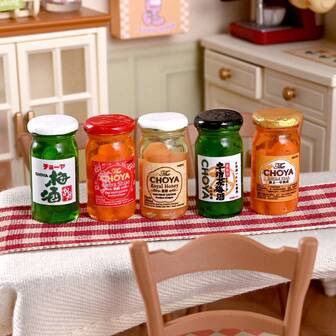 1:12 Scale Miniature Simulated Plum Wine Dollhouse Kitchen Scene Model, Creative Simulated Gardening Decor, Home Decor, Office Micro Landscape Resin Ornament, Doll House Desk Decoration, Car Decor, Photography Prop, Holiday Gift, Christmas Gift, Halloween Gift