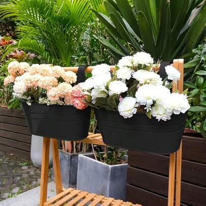 4个大型椭圆形金属悬挂式花盆，轻巧花园风格，带可拆卸挂钩，适合室内外、阳台栏杆花园家居装饰 - 黑色