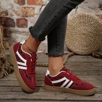 Zapatillas casuales con cordones para mujer, zapatos deportivos versátiles para uso diario, adecuados para senderismo y skateboard