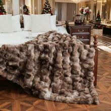 1pc Luxury Faux Mink Fur Plush Blanket, Thick Double-Layer Soft Fluffy Throw Blanket With Cloud-Like Feeling, Suitable For Home, Living Room, Bedroom, Sofa, Also Makes A Great Gift To Upgrade Home Living Quality