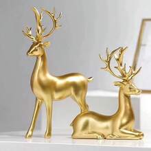 一对鹿形装饰摆件，适用于吧台柜、客厅、电视柜装饰，是馈赠佳品、摄影道具、直播道具、情人节装饰、家庭聚会装饰的理想之选。 - 金色擺飾 - 查看 4