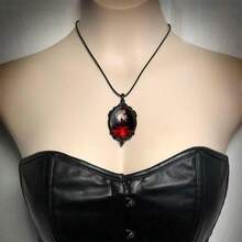 PINK TOWN Gothic Raven Castle Pendant Necklace,Vintage Cameo Glass Pendant Necklace Punk Style Victorian Choker Necklace Goth Raven Cabochon Choker Mystic Witch Halloween Jewelry For Women{Inchcolor_nameinch:InchCastleinch} - 城堡 - 查看 3