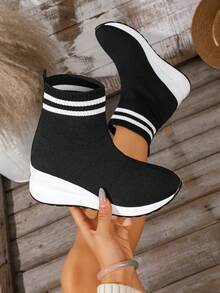 Women's Autumn/Winter Fashion Platform Wedge Heel Breathable Slip-On Ankle Boots