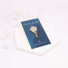 Birth Month Flower Enamel Pin - Elegant Brooch For Women's Accessories - Unique Birthday Or Mother's Day Gift - Perfect For Wedding Suits & Dresses - Floral Lapel Pin - Ideal Flower Lover's{Inchsize_nameinch:InchCaseof1inch,Inchcolor_nameinch:InchApril-Daisyinch} - 四月雛菊 - 查看 6