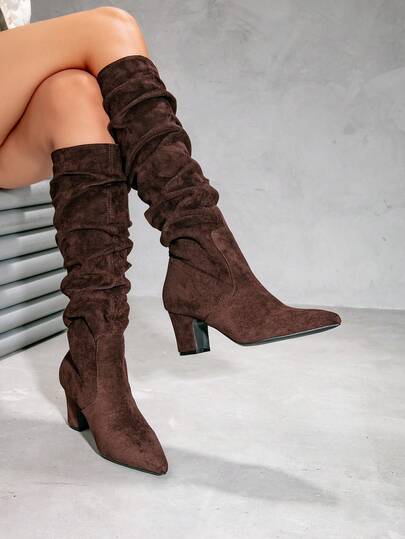 女士时尚热销尖头褶皱高跟绒面革和皮革过膝黑色套脚靴，秋冬款