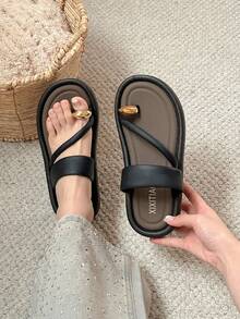 XIXITIAO 女士户外软底人字拖，百搭纯色沙滩凉鞋，法式简约风格平底方头轻便舒适休闲家居拖鞋，适合海滩/户外/派对等场合