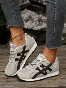 Women's Fashion Flat Platform Lace-Up Geometric Color Block Sneakers, Low-Top Casual Campus Student Versatile Athletic Shoes