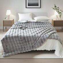 1pc Luxury Faux Mink Fur Plush Blanket, Thick Double-Layer Soft Fluffy Throw Blanket With Cloud-Like Feeling, Suitable For Home, Living Room, Bedroom, Sofa, Also A Great Gift To Upgrade Home Living Quality - High-grade Gray - View 5