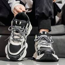 Thermal-Lined Men's Casual Sneakers - Black - View 4