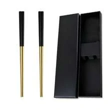 Juego de palillos de metal grabados con nombre, fecha y texto personalizado, regalo personalizado para amantes de sushi y pasta, se entrega envuelto como regalo de boda - multicolor - Ver 10