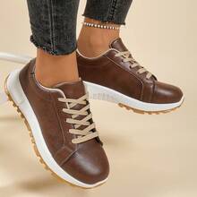 Nuevos zapatos deportivos casuales para mujer con puntera redonda, cordones y bloques de color, multifuncionales y versátiles para la ciudad y el aire libre, con ojetes metálicos, aptos para todas las estaciones