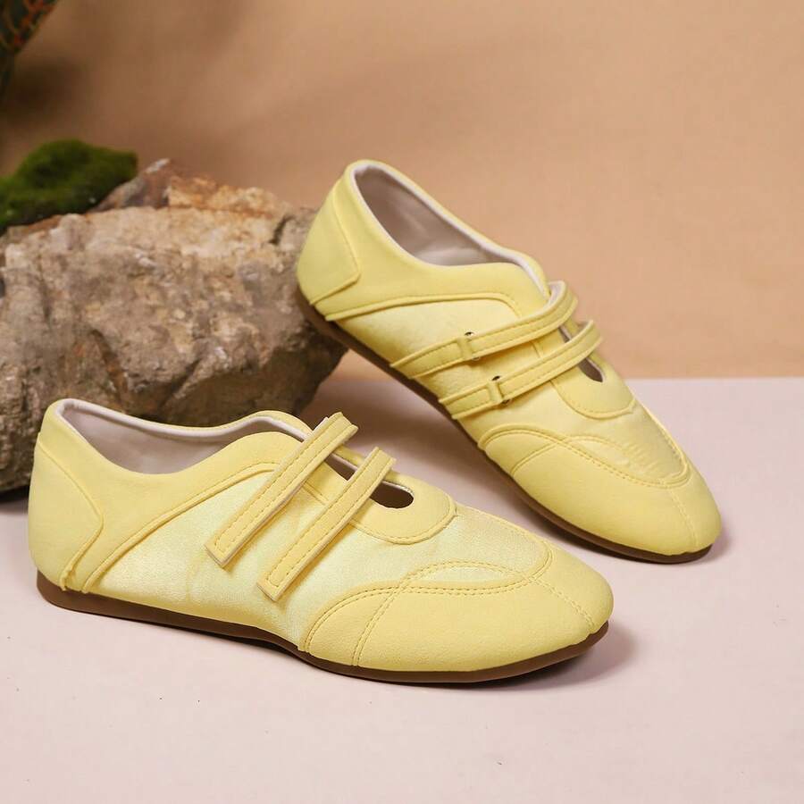 女士拼接圆头软底玛丽珍鞋，休闲小众设计复古魔术贴芭蕾平底鞋 - 金色 - 查看 1