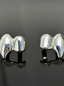 مجموعة من 2 قطعة من أغطية الأسنان المزركشة ذات السطح الناعم والمصقول على شكل أنياب للنساء والرجال، إكسسوارات مجوهرات بتصميم بانك للاحتفالات والكوسبلاي كهدية عيد الميلاد