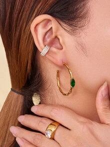 MiDuoDuo زوج من أقراط الحجر الأخضر ذات الملمس الخشبي الأنيق من الفولاذ المقاوم للصدأ، إكسسوارات نسائية يومية، تصميم هندسي مبتكر على شكل قصبة البامبو، هدية مصممة للسيدات