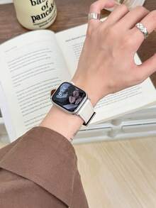 1条优雅友谊手链，真皮表带，兼容表带，女士运动款，适用于38mm、40mm、41mm、42mm、44mm、45mm、46mm、49mm表盘；表带兼容 Ultra 10/9/8/7/6/5/4/3/2/1 SE系列 - Nata Black - 查看 2