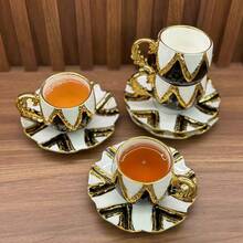 1 Set Antique Style Gold Edged&Red/Blue/Black Coffee Cup And Saucer Christmas Gifts,Irregular Emboss European Style Gold Edged Luxury Ceramic Set, Exquisite Arabic Afternoon Tea Set,Suitable For Coffee, Cappuccino Latte Cup,Milk, Flower Tea Cups, Valentine's Day, Autumn, Winter Christmas Gifts- (80ML)